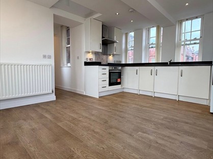 2 Bed Flat, Edwin House, E13