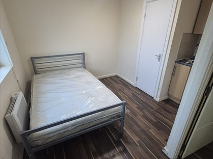 Room in a Shared House, Barnfield Road, BR5