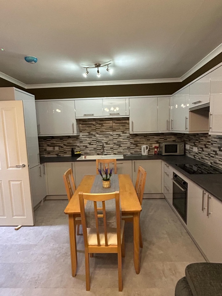 Edinburgh - Room in a Shared Flat, Calder Road, EH11 - To Rent Now for ...