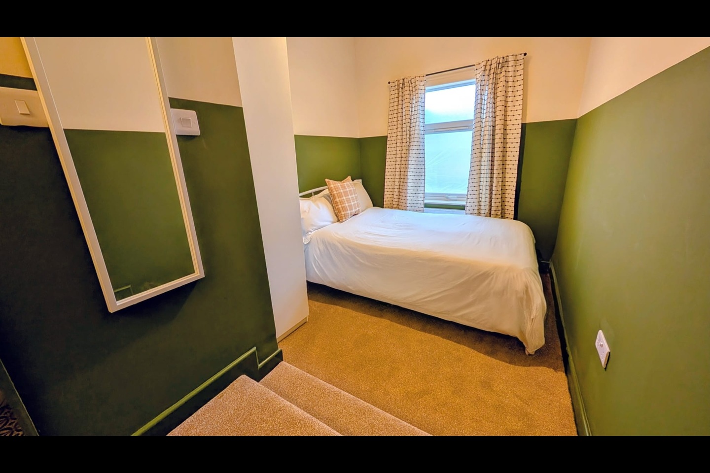 Room in a Shared House, Commercial Avenue, NG9, N1 7GU