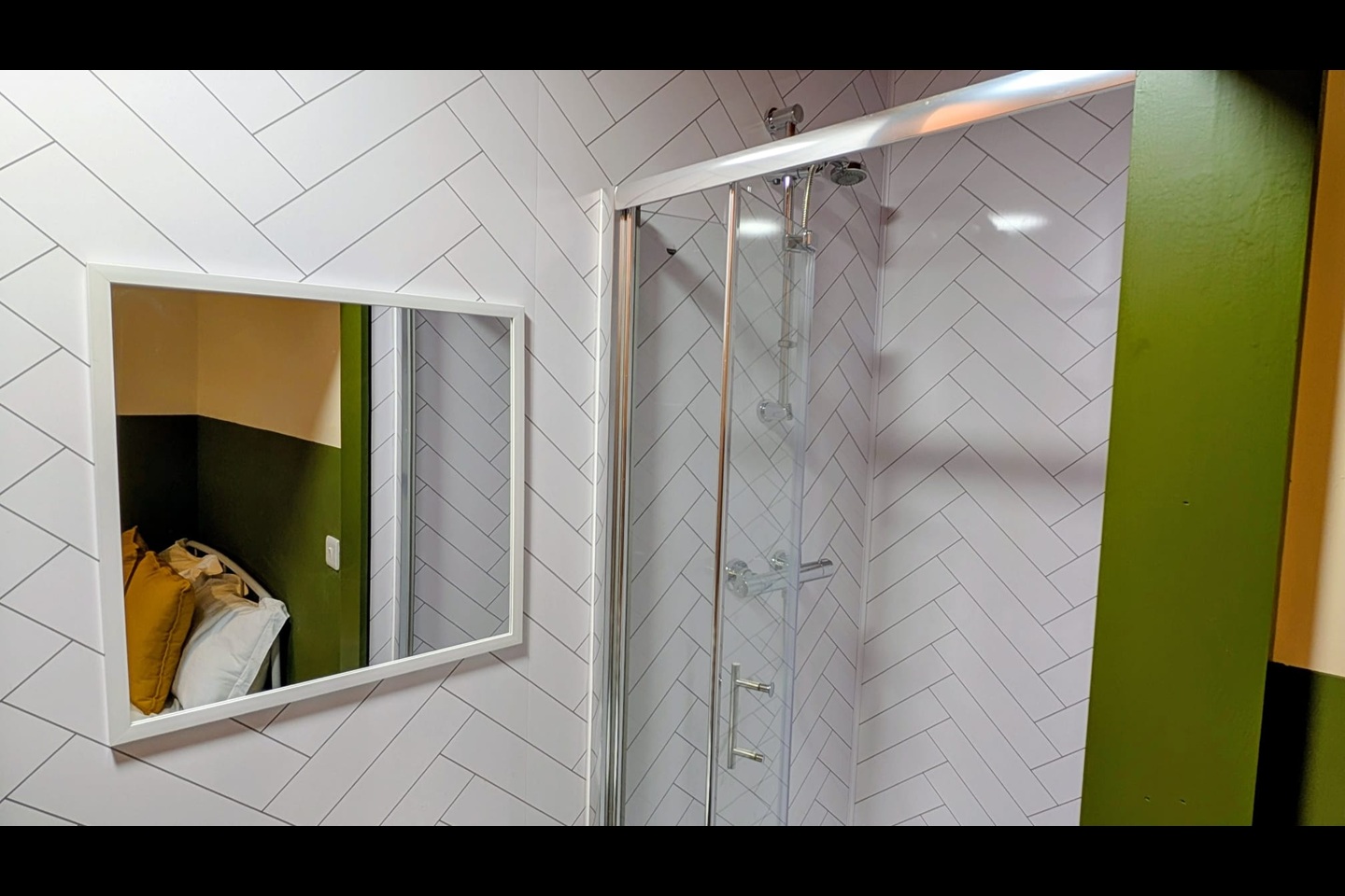 Additional image 17 of Room in a Shared House, Commercial Avenue, NG9, N1 7GU