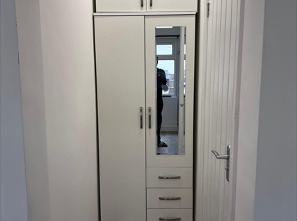 Room in a Shared House, Craven Gardens, IG6