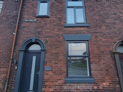 3 Bed Terraced House, Hollins Road, OL8