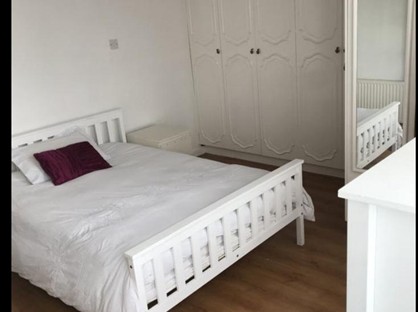 Room in a Shared House, Denham Crescent, CR4