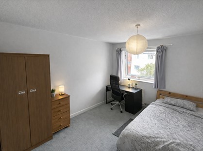 Room in a Shared House, Bethnall Drive, M14