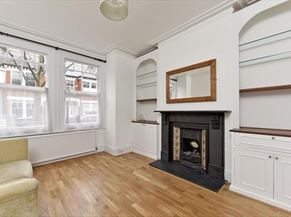 2 bed flat/apartment for rent in 2 Bed Flat, Mandalay Road, SW4