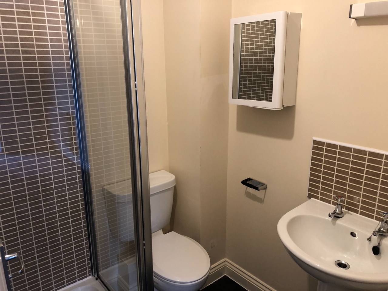 Additional image 28 of 3 Bed Semi-Detached House, Austwick Close, LE4, N1 7GU