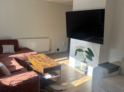 Room in a Shared House, Waltwood Road, NP18