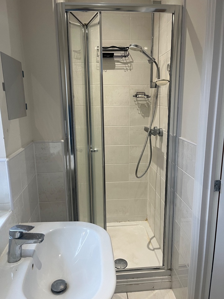 Additional image 5 of Room in a Shared House, Gerard Avenue, CV4, N1 7GU