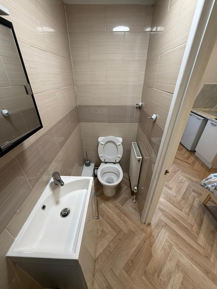 Additional image 8 of Studio Flat, Mansfield Road, NG1, N1 7GU