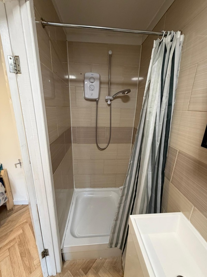 Additional image 9 of Studio Flat, Mansfield Road, NG1, N1 7GU