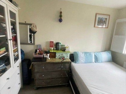 Room in a Shared House, Frampton Close, IG6