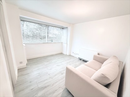 1 Bed Flat, Wanstead, E11