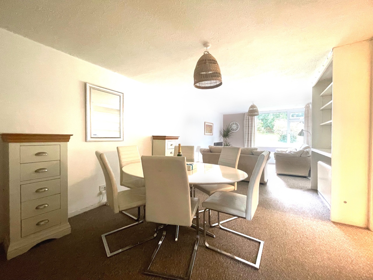 3 Bed Flat, Sneyd Park, BS9 photo 5