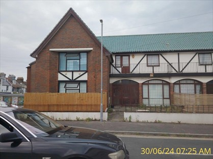 6 Bed Terraced House, Upper Park Place, BN2