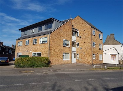 2 Bed Flat, High Street, CB4