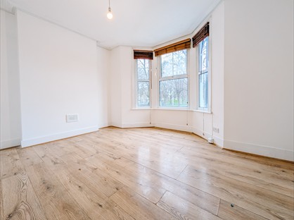 1 Bed Flat, Temple Street, E2