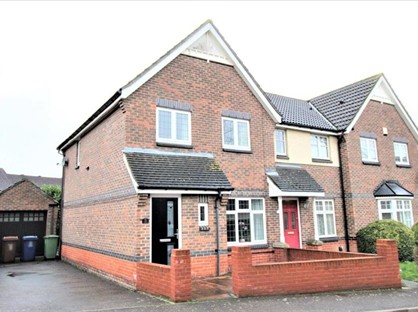 3 Bed Semi-Detached House, Frances Avenue, RM16