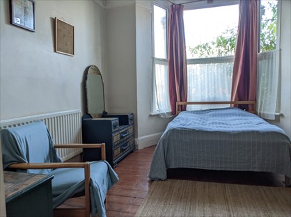 Room in a Shared Flat, Wallbutton Road, SE4