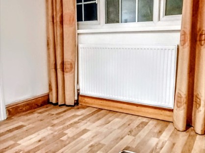 Studio Flat, Greatfields Road, IG11