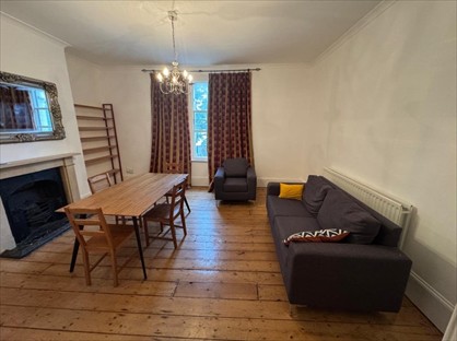 Room in a Shared Flat, The Waldrons, CR0