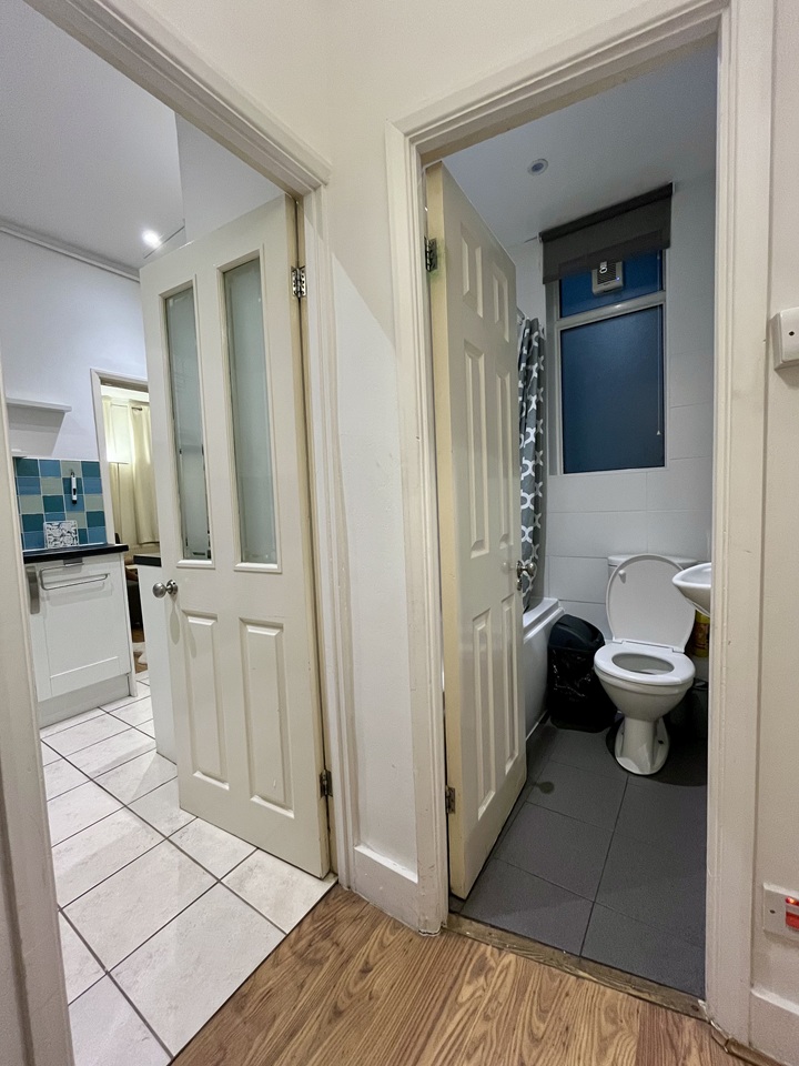 Additional image 7 of 2 Bed Flat, Bath Terrace, SE1, N1 7GU