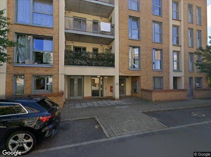 Studio Flat, Moss Court, TW13