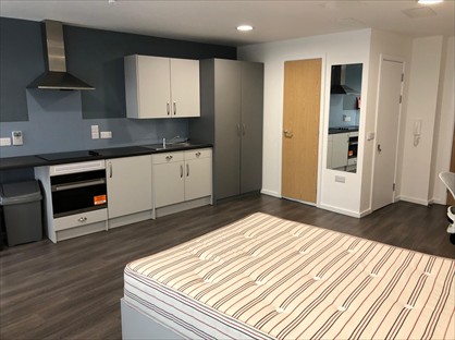 Studio Flat, Granary Studios, CH1