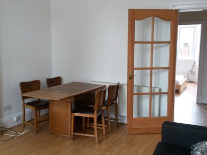 2 Bed Flat, Pollokshaws Road, G41