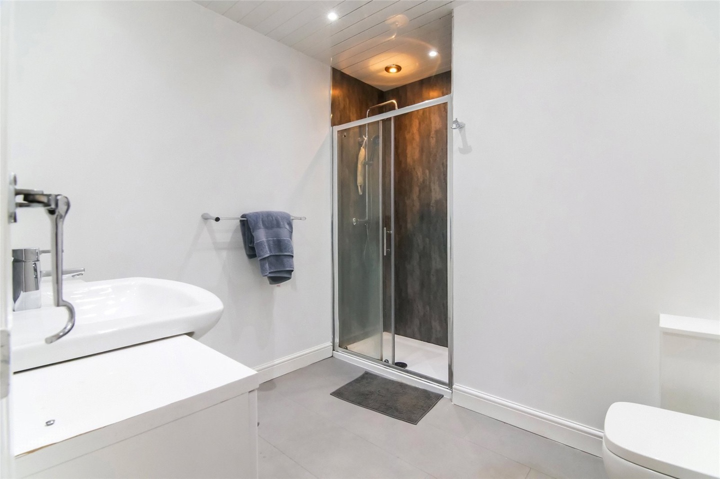 3 Bed Flat, Argyle Street, G3 photo 2