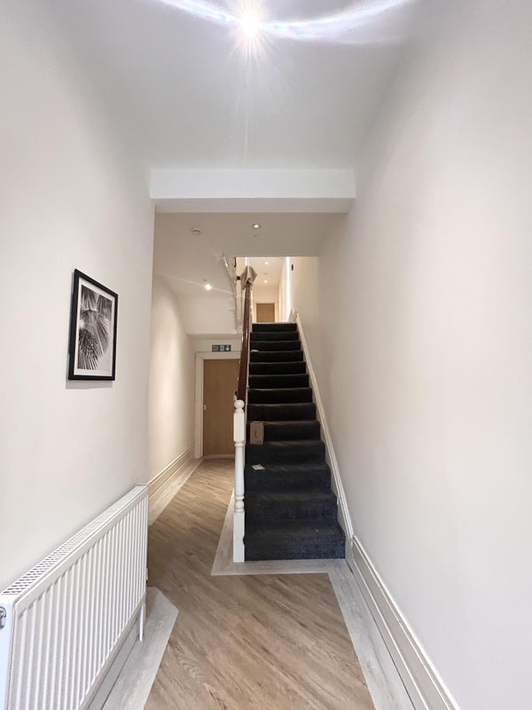 Additional image 8 of Room in a Shared House, Gordon Avenue, SO14, N1 7GU