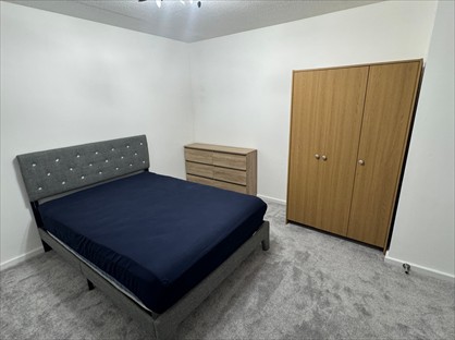 Room in a Shared House, Chapman Avenue, MK14