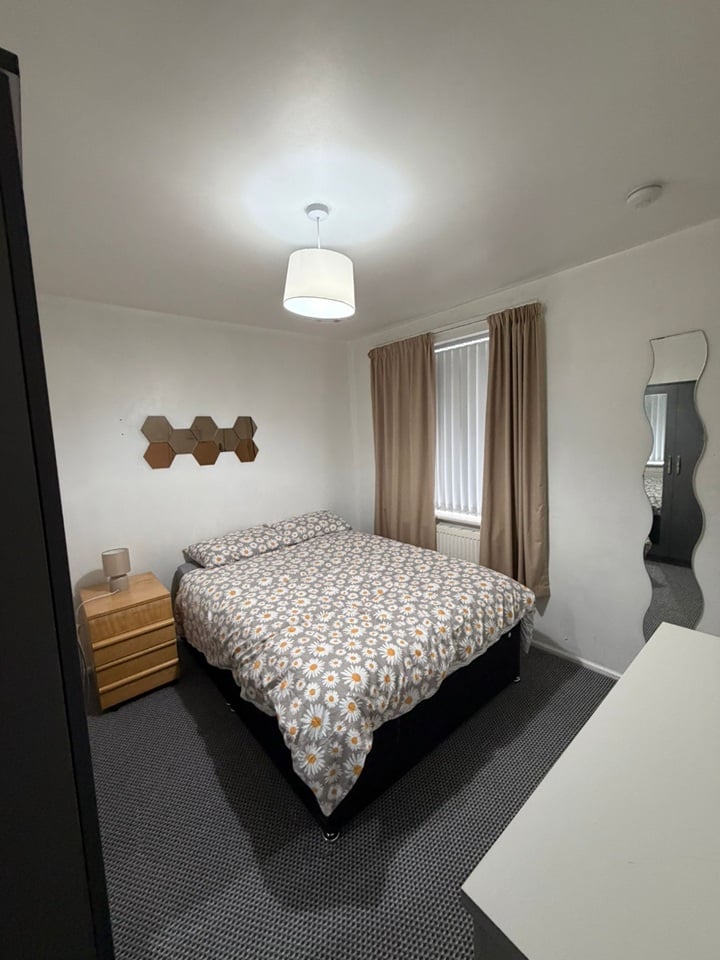 Room in a Shared House, Leasow Drive, B15