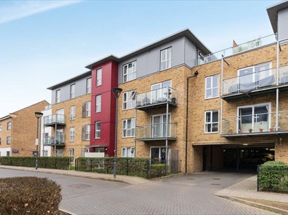 2 Bed Flat, Brecon Lodge, UB7