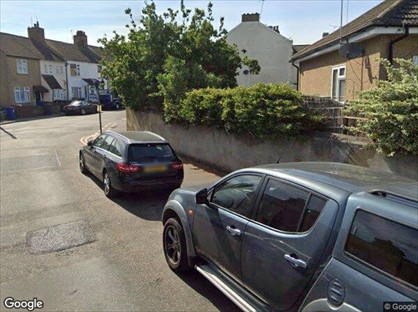 3 Bed Terraced House, Maple Road, RM17