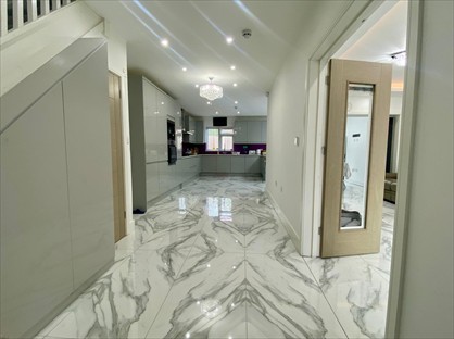 5 Bed Semi-Detached House, Fairmead Road, CR0