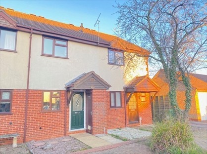 2 Bed Terraced House, Larkspur Road, WR5