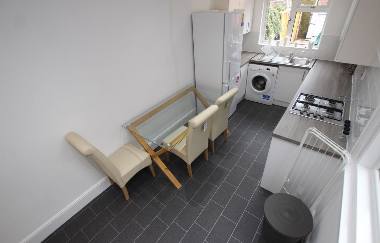 Additional image 4 of Room in a Shared House, Thames Avenue, RG1, N1 7GU