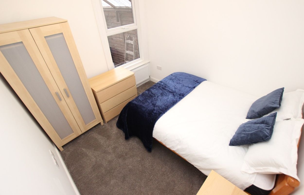 Additional image 3 of Room in a Shared House, Thames Avenue, RG1, N1 7GU