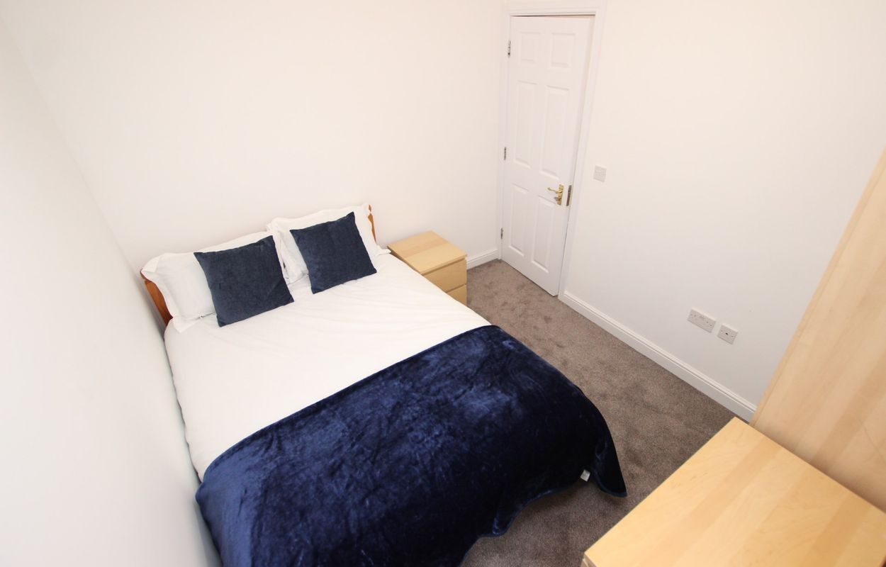 Additional image 2 of Room in a Shared House, Thames Avenue, RG1, N1 7GU