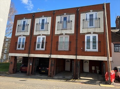 2 Bed Semi-Detached House, Worcester Court, ME1