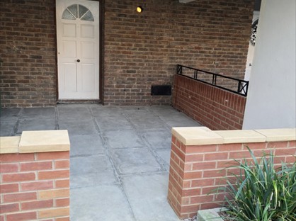 5 Bed Terraced House, Portmeadow Walk, SE2