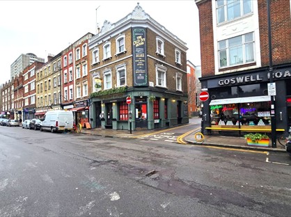 Studio Flat, Goswell Road, EC1V
