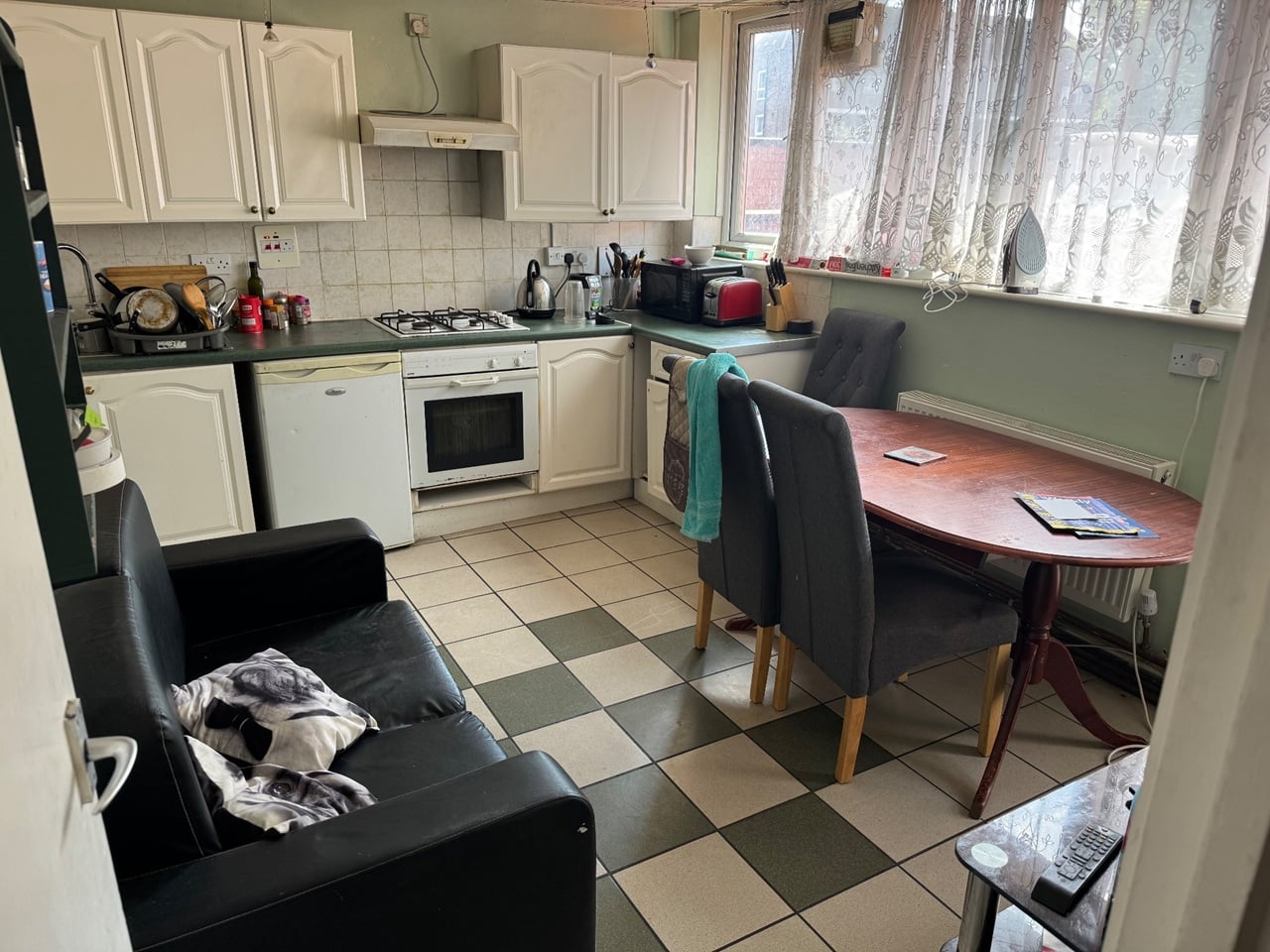 Room in a Shared Flat, Eynsford House, SE17 photo 3