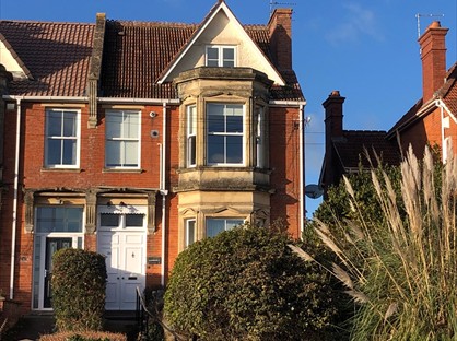 1 Bed Flat, Durleigh Road, TA6