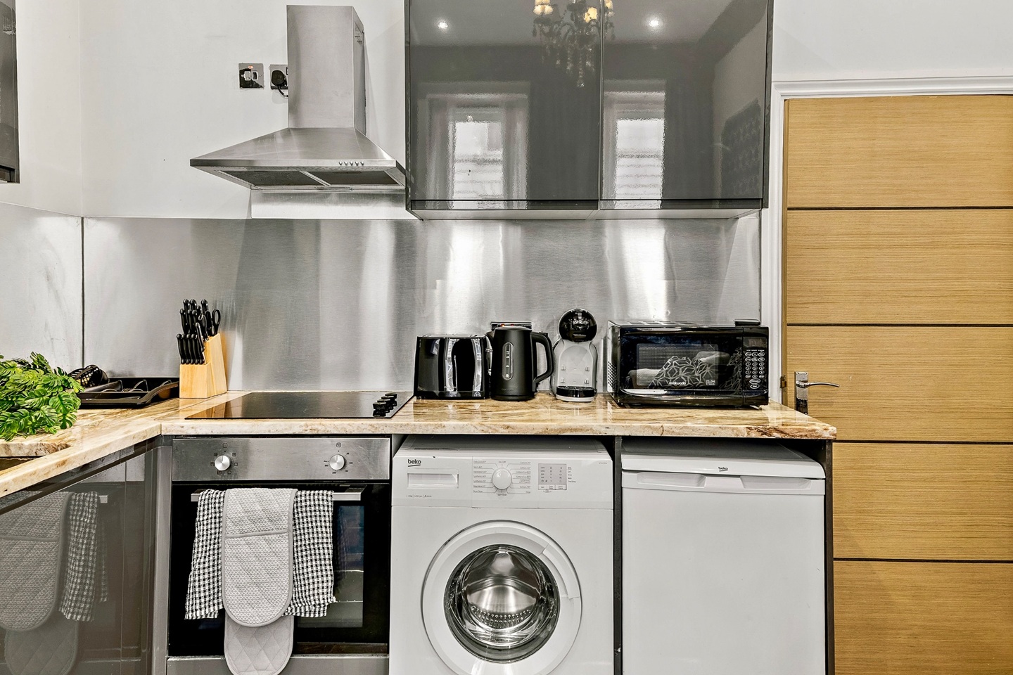 Additional image 10 of 1 Bed Flat, Welbeck St, W1G, N1 7GU