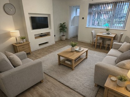 2 Bed Terraced House, Violet Close, ME5