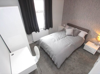 Room in a Shared House, Stanley Street, RG1