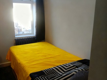 Room in a Shared House, Reede Road, RM10