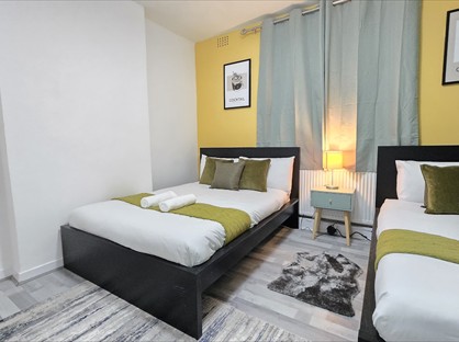 1 Bed Flat, London, SW8